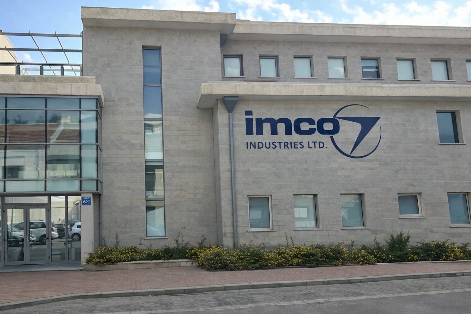 WhatsApp Image 2026-01-06 at 13.34.43